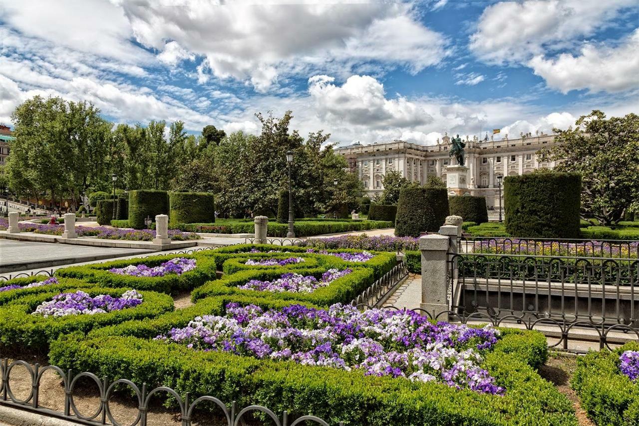 Charming View Plaza Mayor Madrid Exterior photo